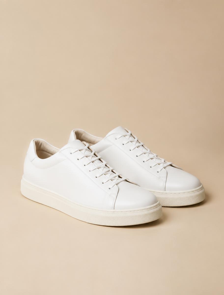 Minimal Leather Sneaker
